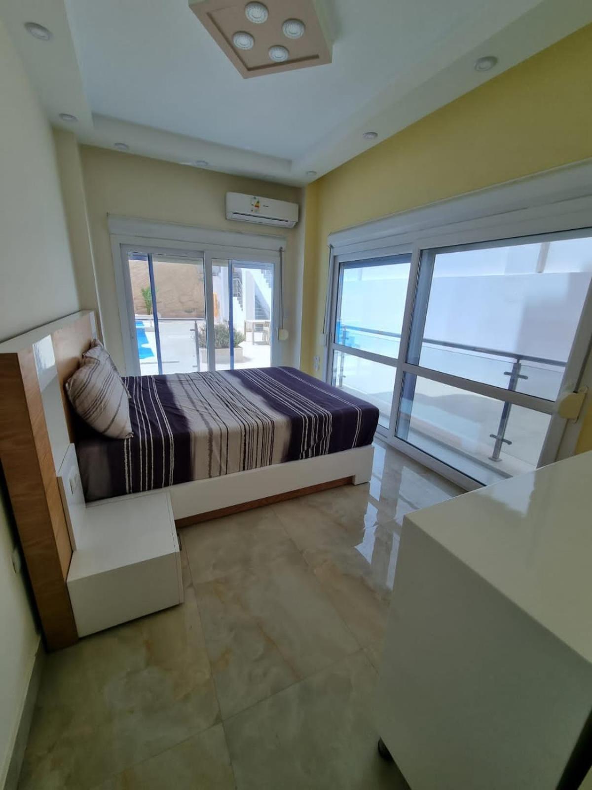 Beautiful 3-bedroom On The Ground Floor With Personal Backyard Area And Terrace With Direct Pool Access And Pool View * Sharm el-Sheikh