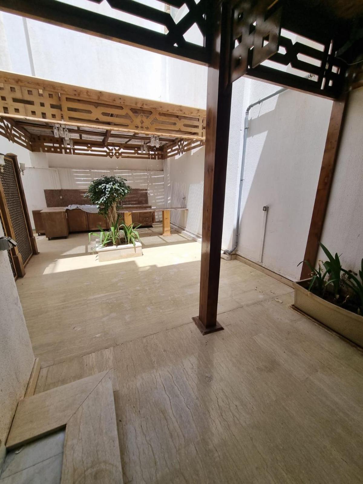 Beautiful 3-bedroom On The Ground Floor With Personal Backyard Area And Terrace With Direct Pool Access And Pool View