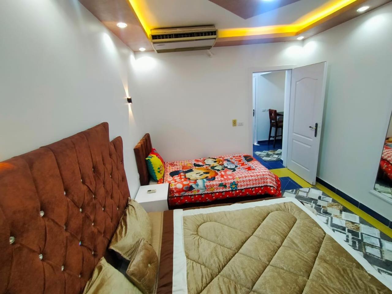Delta 204-12 Apartment