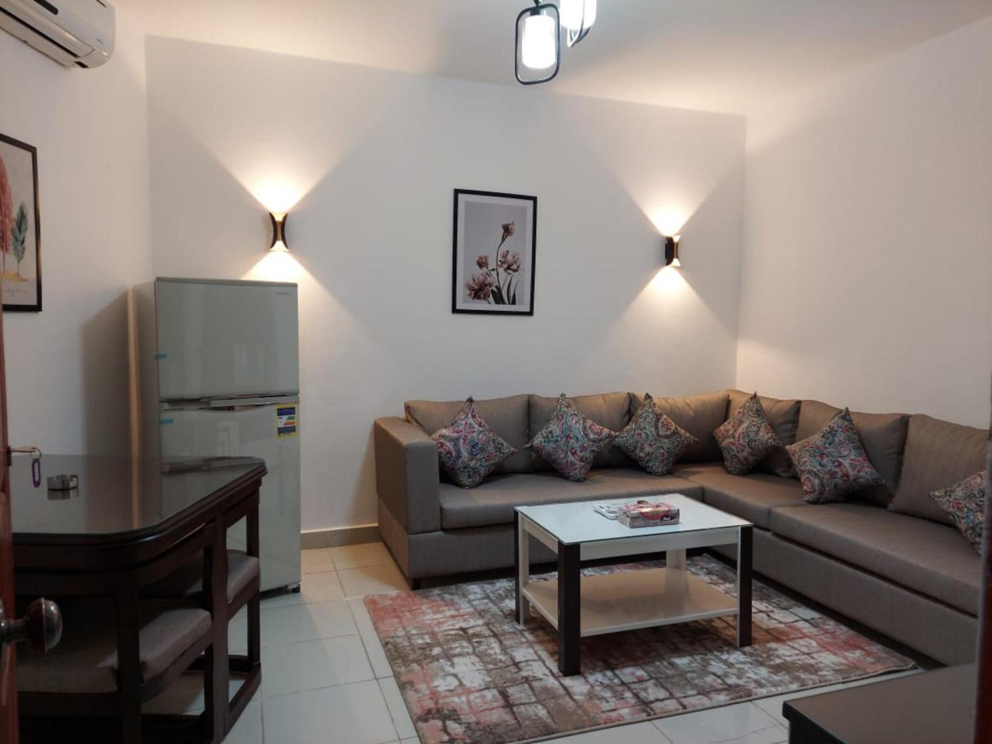 Delta - Swimming Pools Access Apartment *