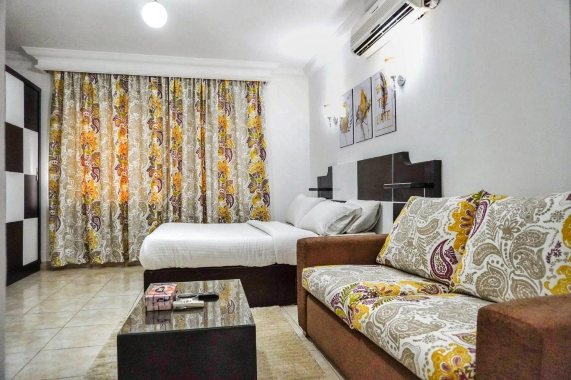 Delta - Swimming Pools Access Apartment