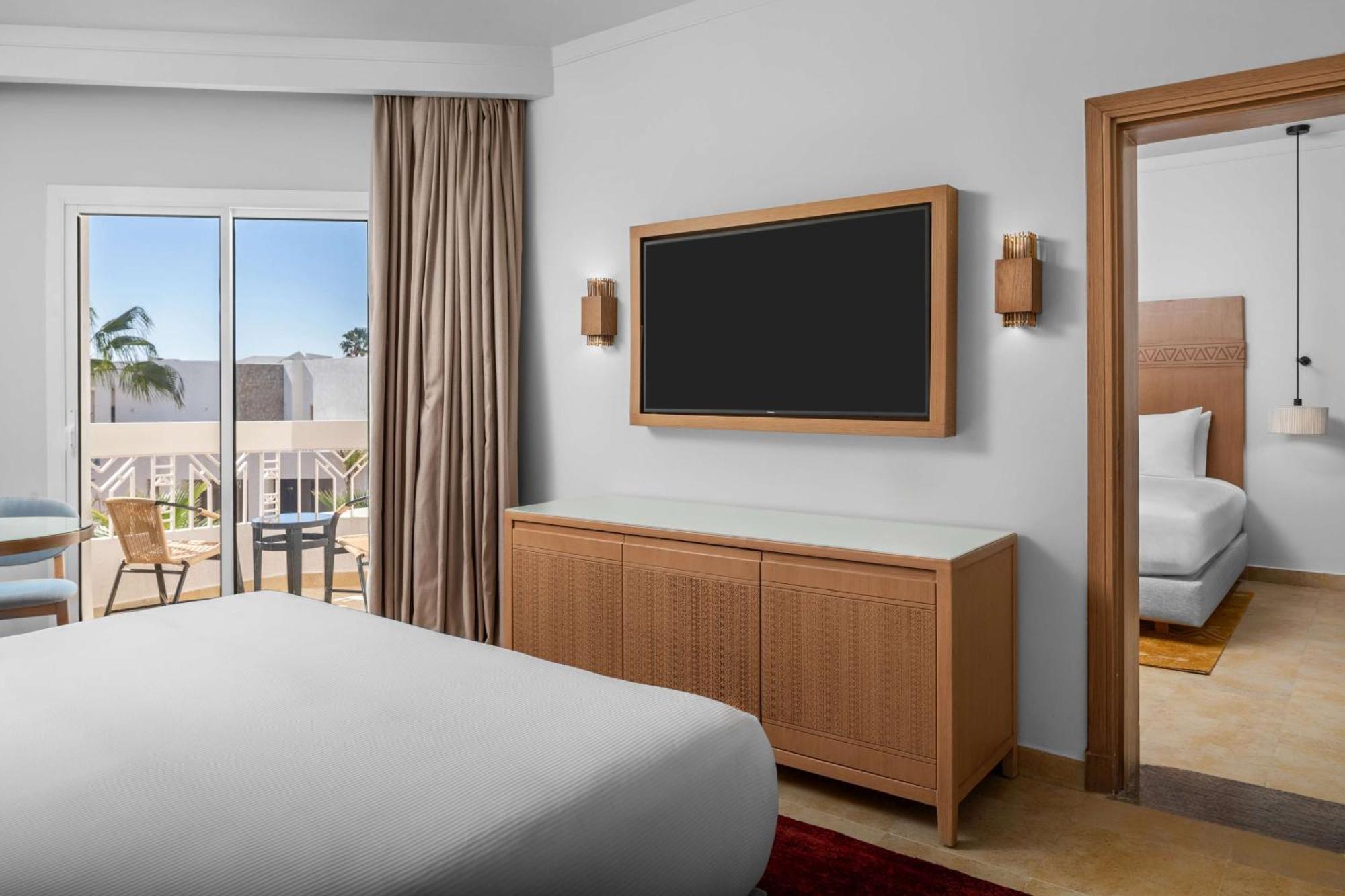 Doubletree By Hilton Sharks Bay Şarm El-Şeyh