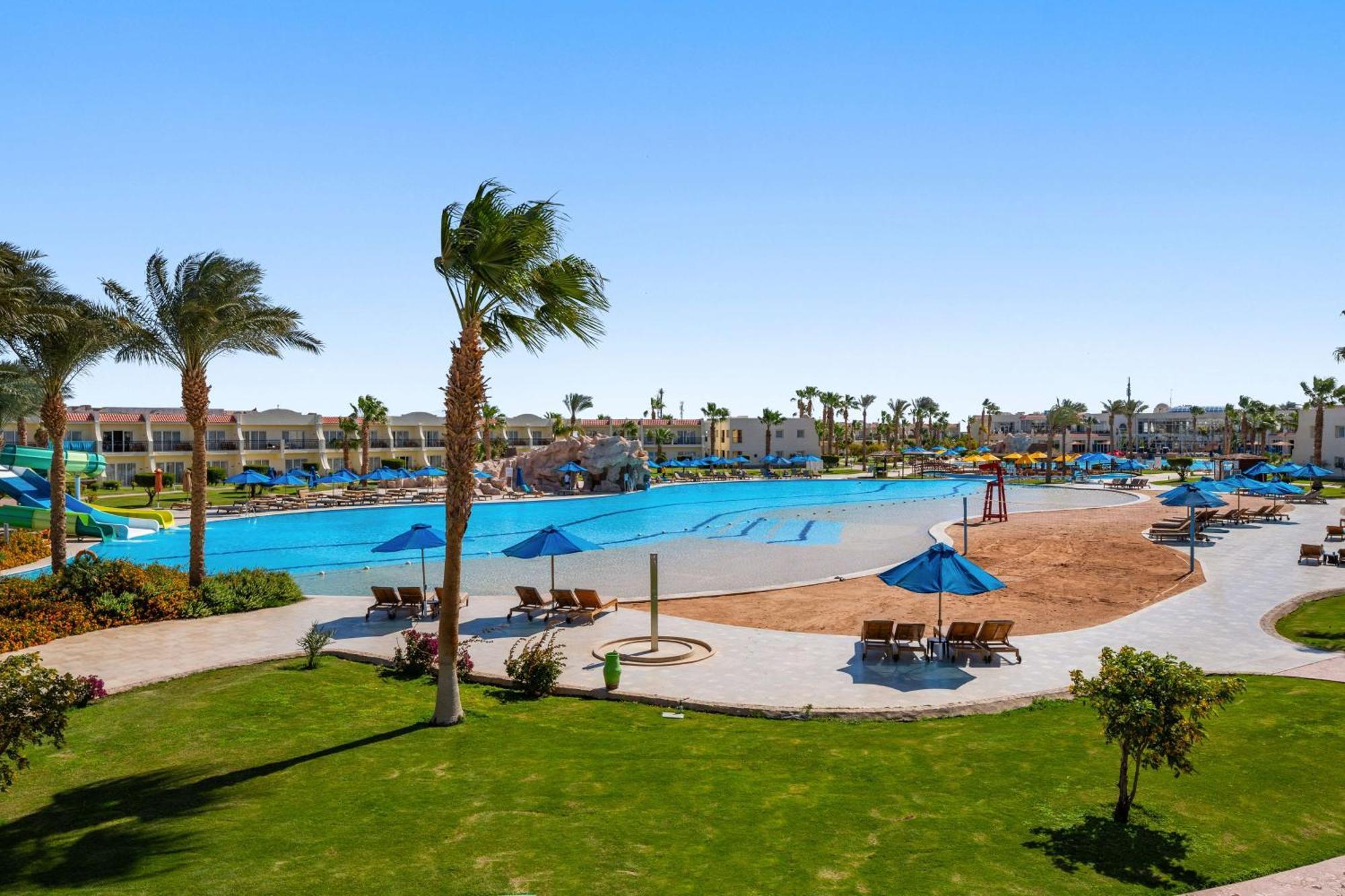 Resort Doubletree By Hilton Sharks Bay Şarm El-Şeyh