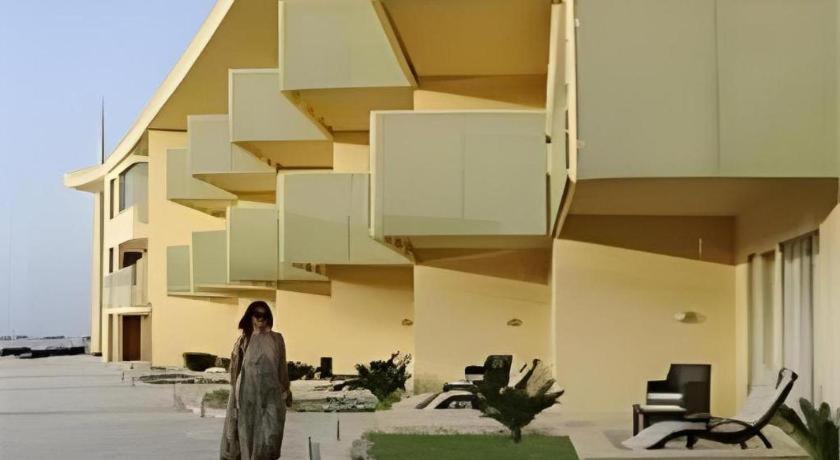 Hotel Tiran 5*