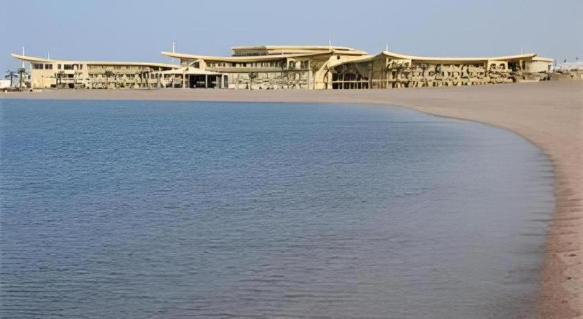 Hotel Tiran 5*