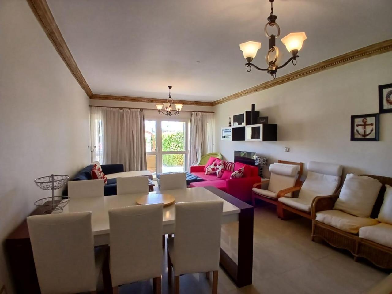 Ss-2249 Aurora 2bedrooms Apartment