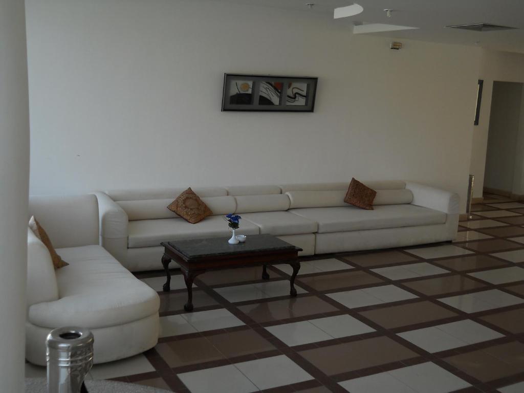 Karma Hotel