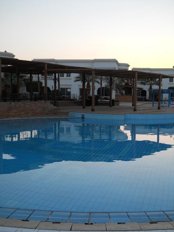 Royal Paradise Hotel 4*