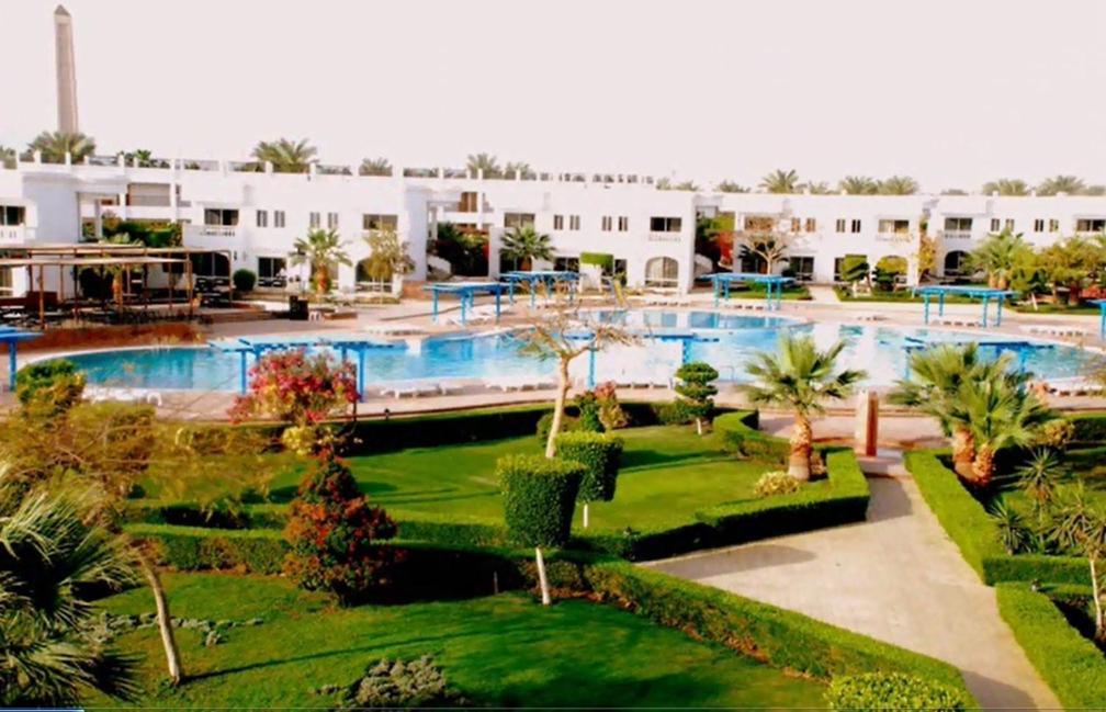 Hotel Royal Paradise 4*