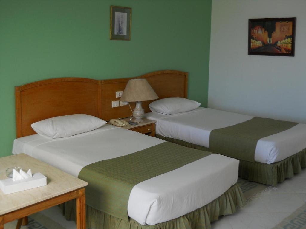 Hotel Royal Paradise 4*