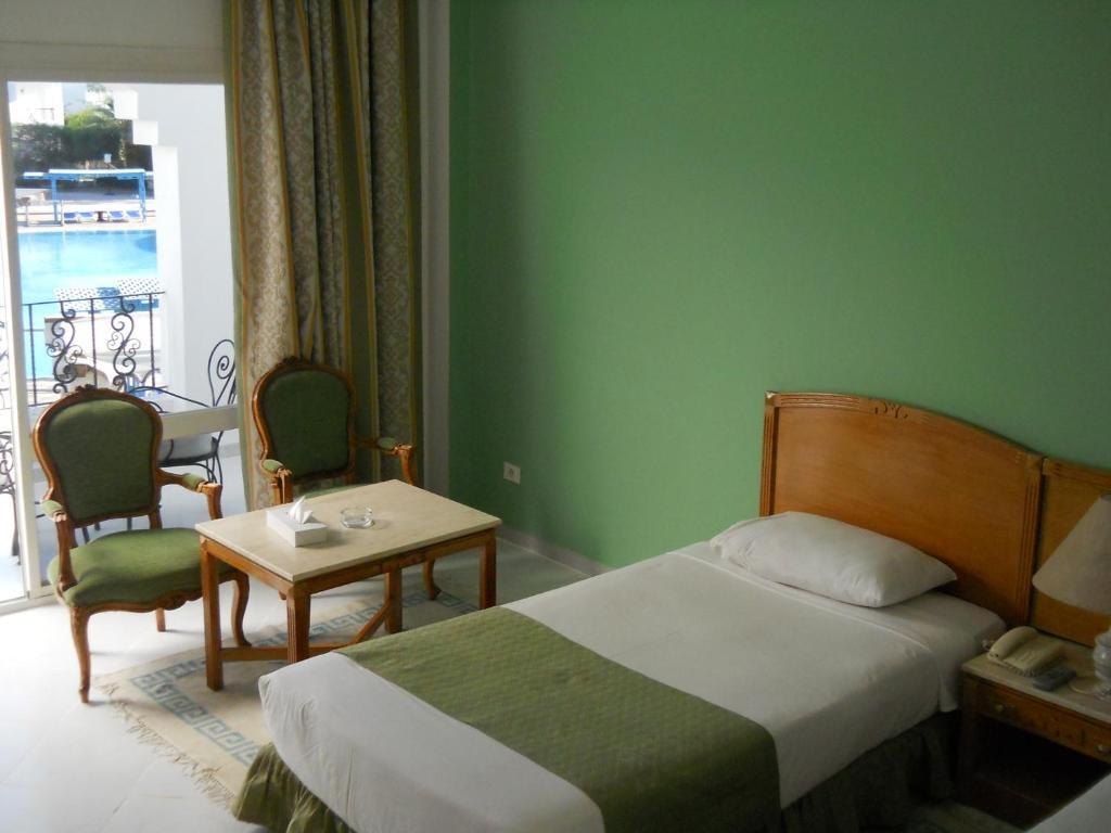 Hotel Royal Paradise 4*