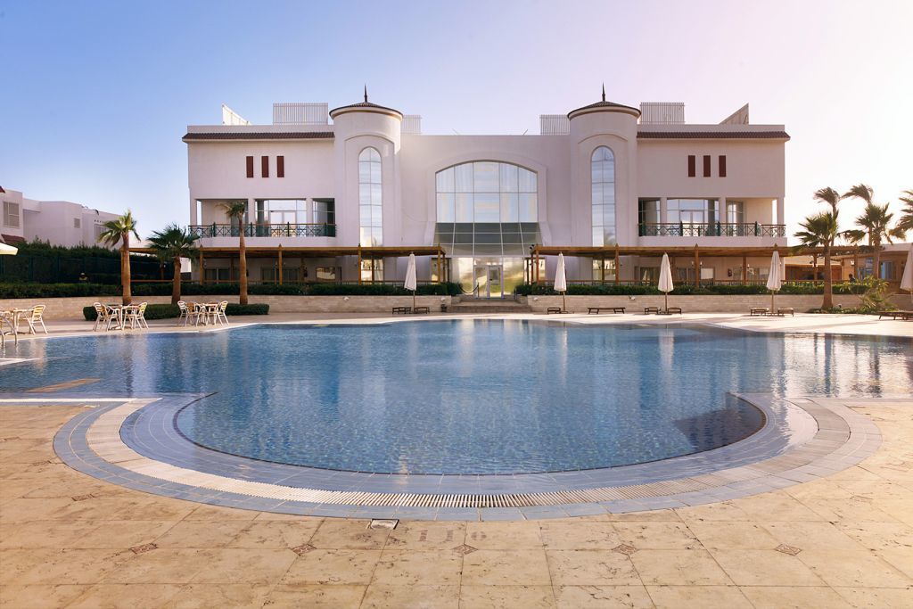 Ivy Cyrene Island (adults Only) 4*
