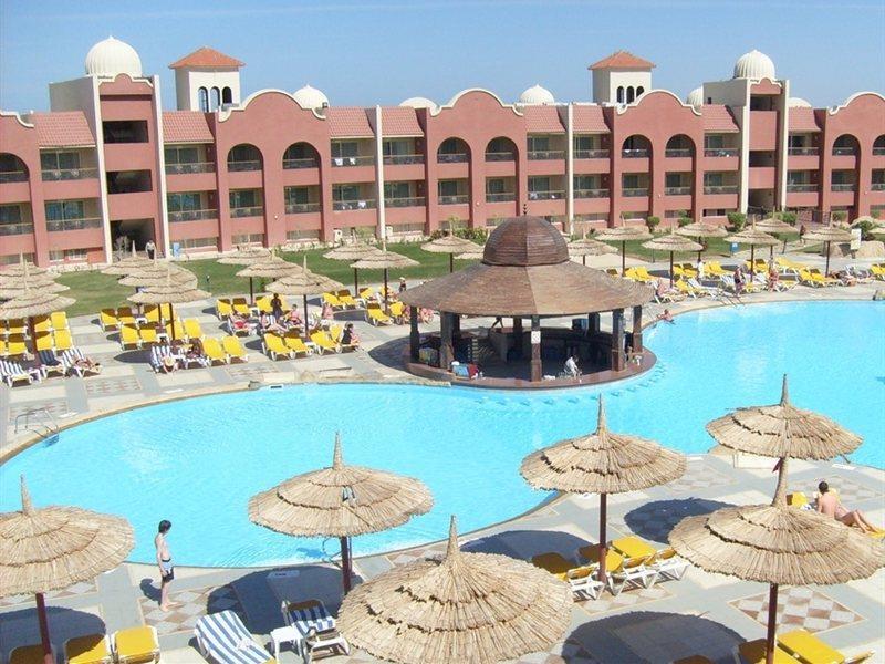 Resort Tirana Aqua Park 4*