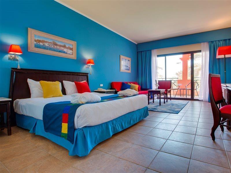 Resort Parrotel Aqua Park 4*