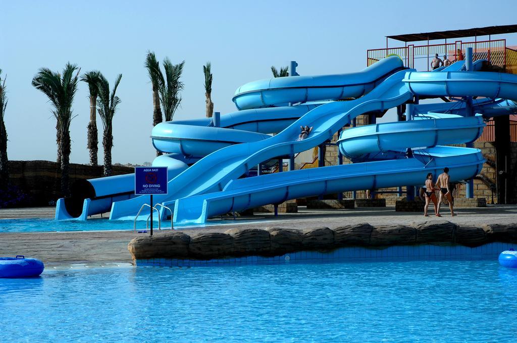 Resort Parrotel Aqua Park 4*