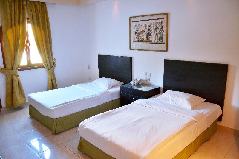 Desert View Resort 3*