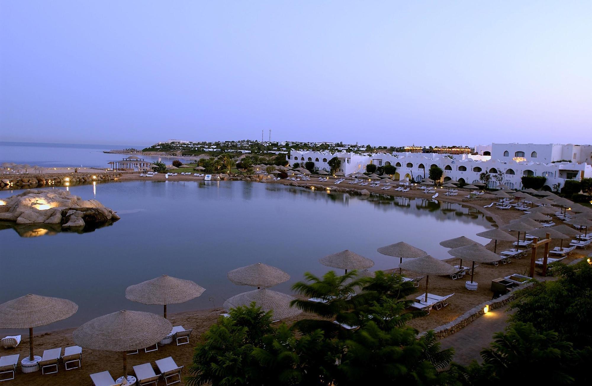 Resort Domina King's &