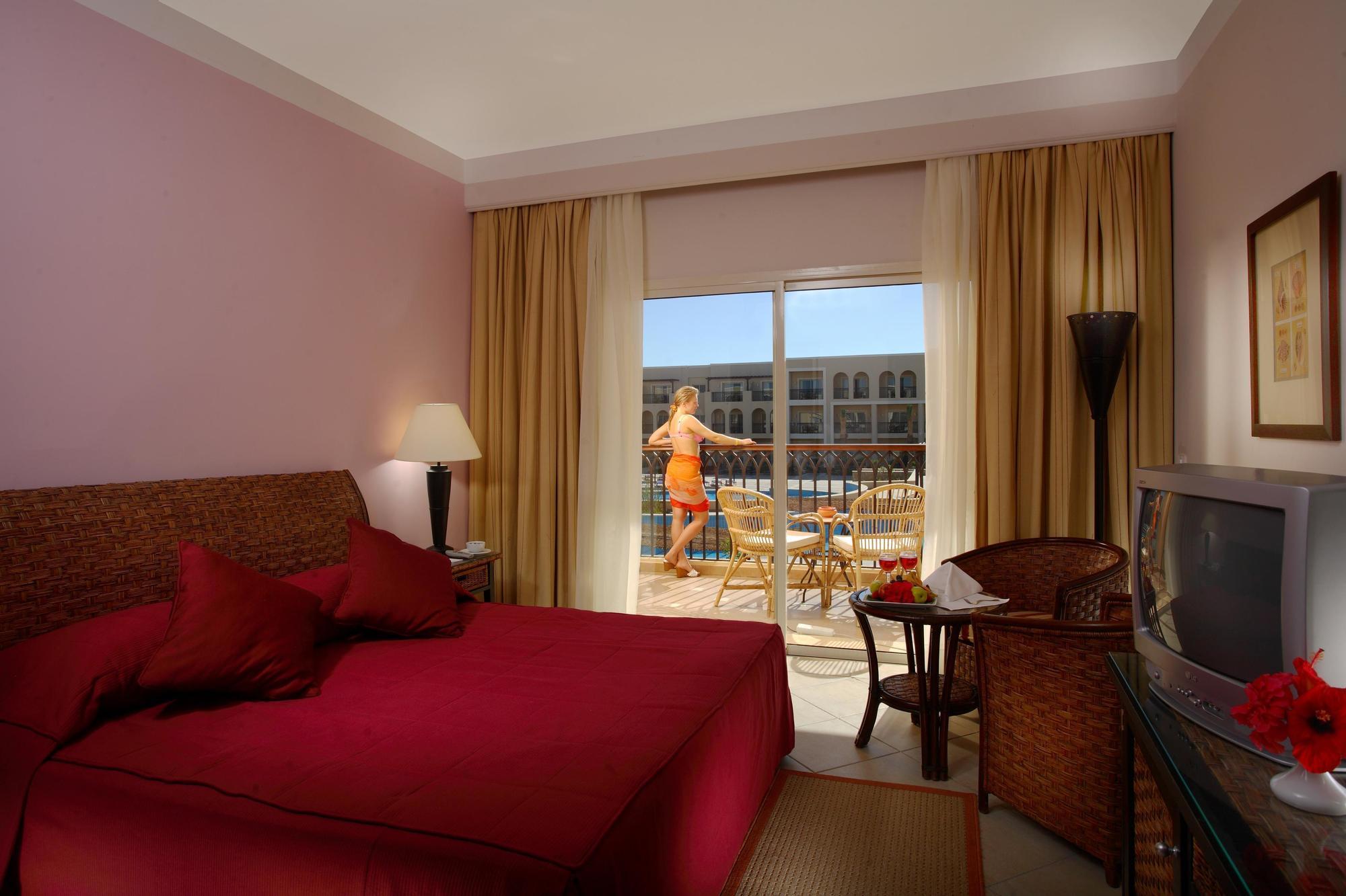 Jaz Mirabel Club 4*