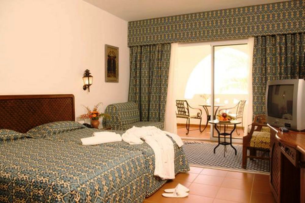 Domina Sultan & Resort 5*