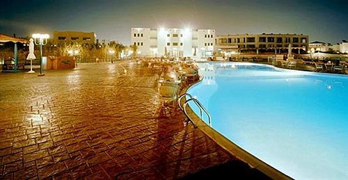 Cliff Hotel