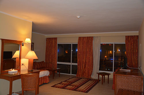 Le Mirage New Tiran Hotel 4*