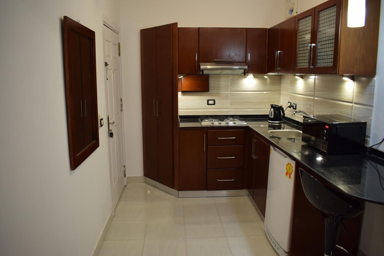Studio In Delta Apartment *