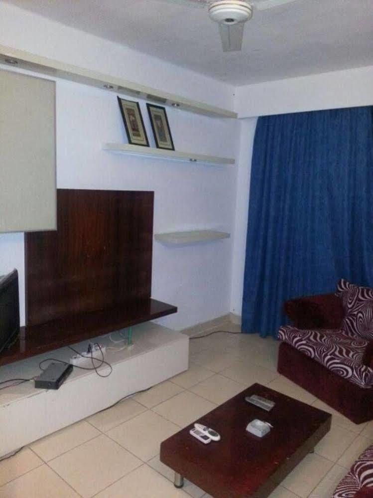 E Tours Apartment *
