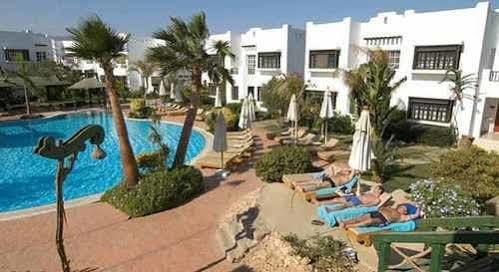 Apartment E Tours