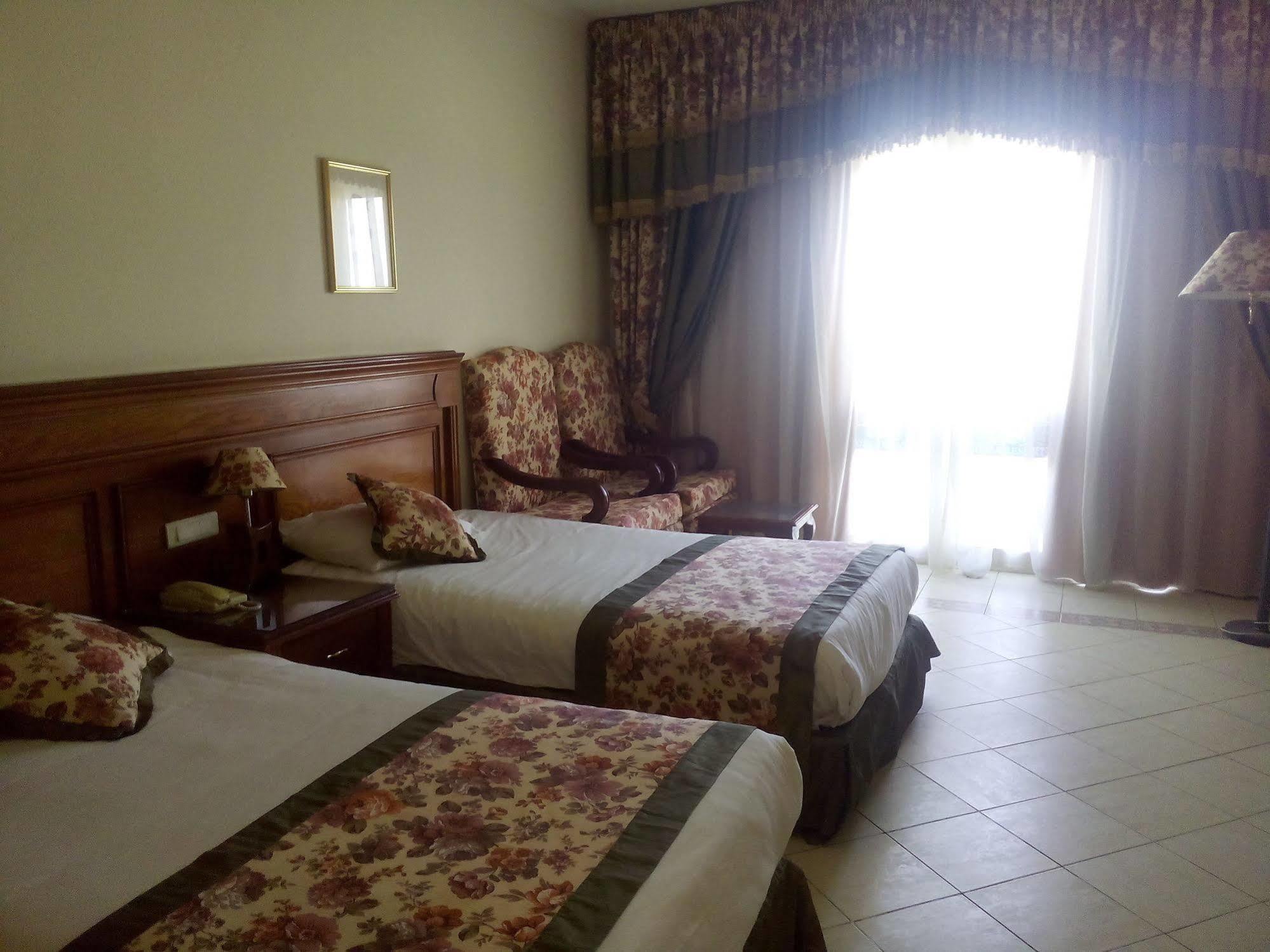 Noria Namaa Bay Resort