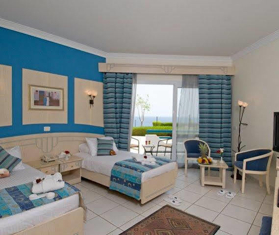 Resort Dreams - Sheikh