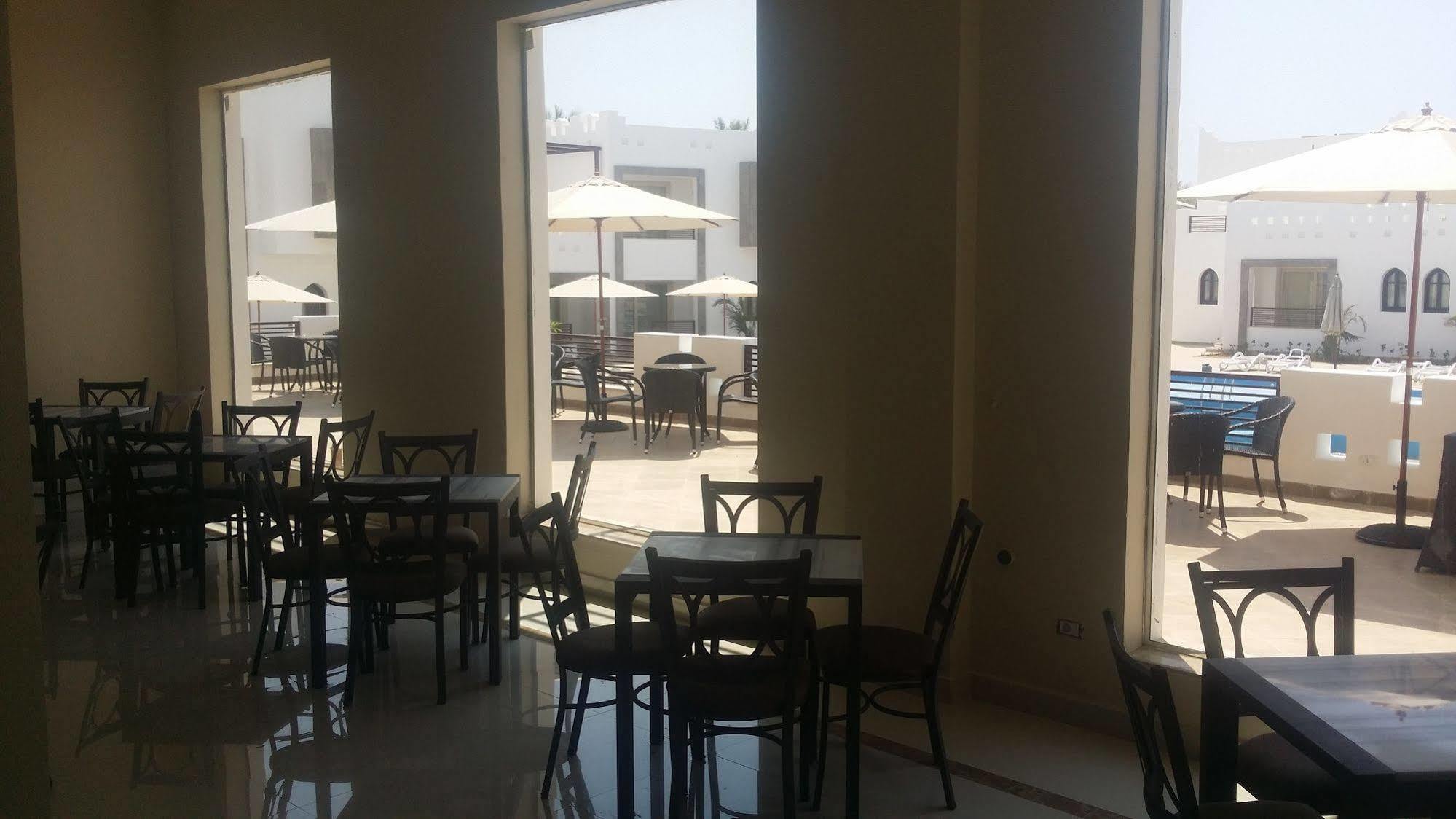 Resort Mazar & By Kemet 3*