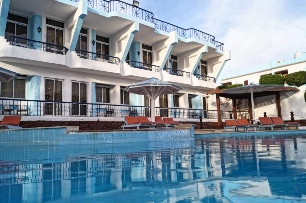 Hotel Seven Heaven