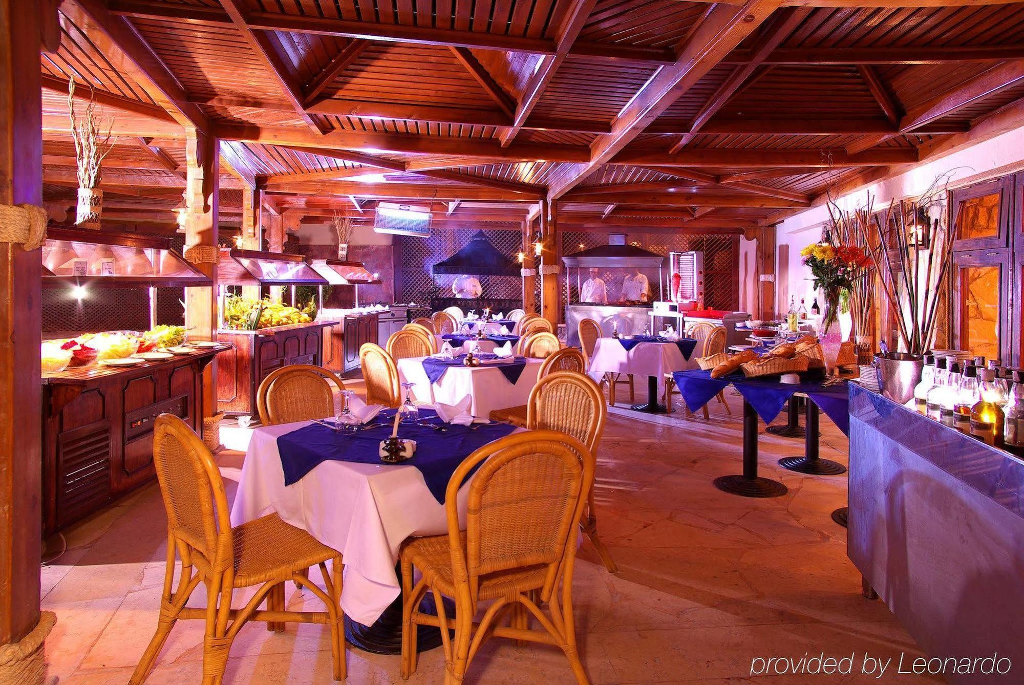 Grand Plaza - Families And Couples Only Resort