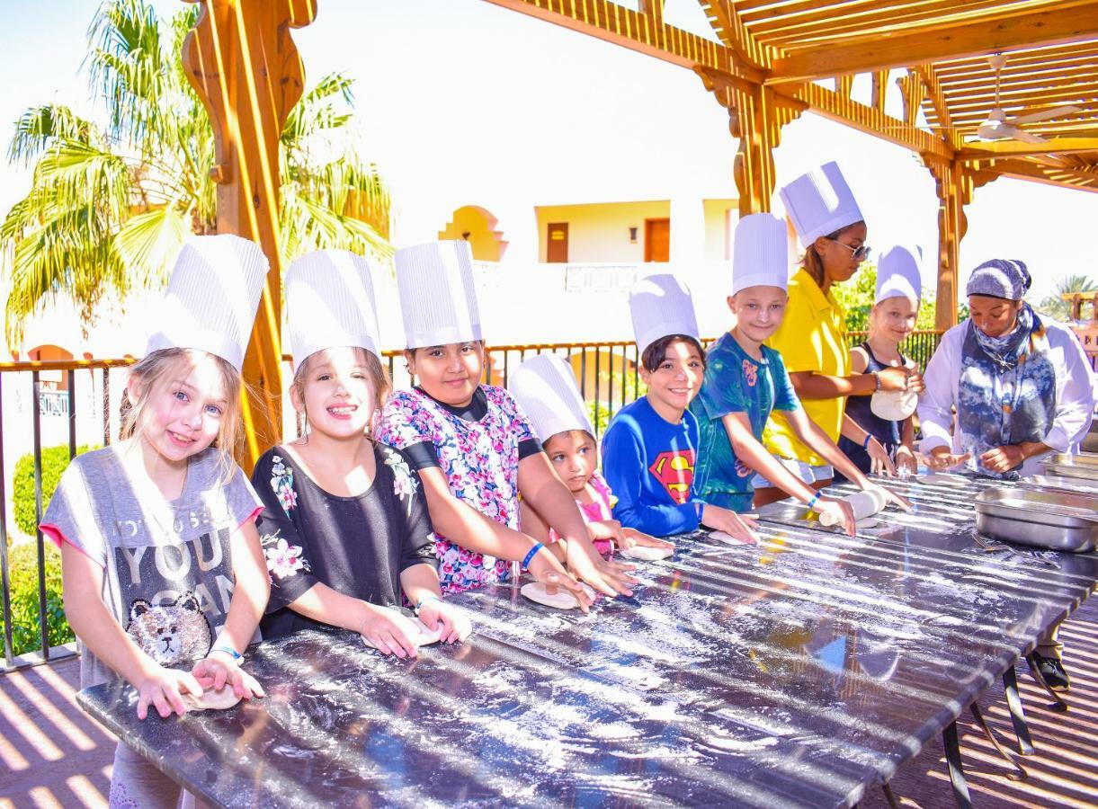 Resort Parrotel Aqua Park 4*