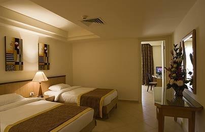 Hotel Xperience Kiroseiz Premier 5*
