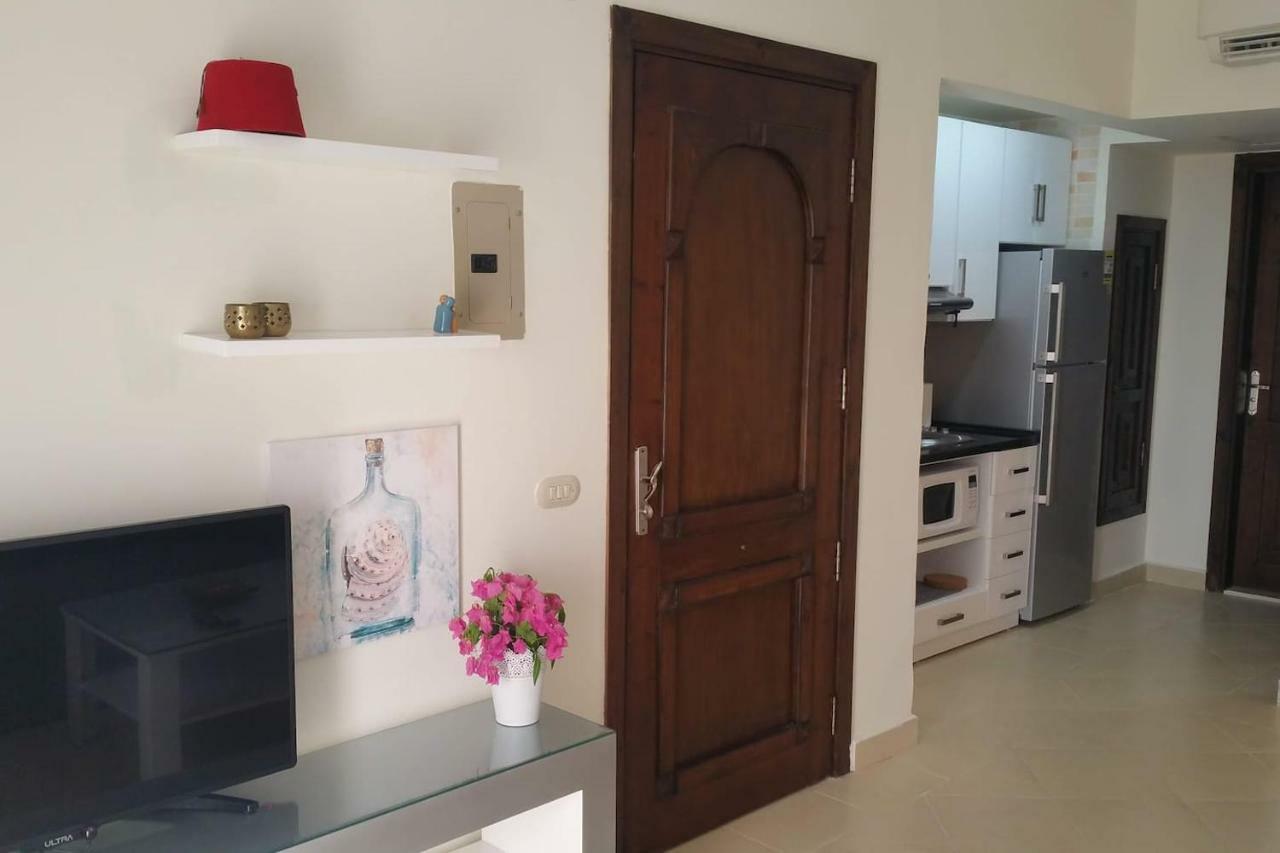 One- Bedroom S3 In Vip Zone Sunny Lakes