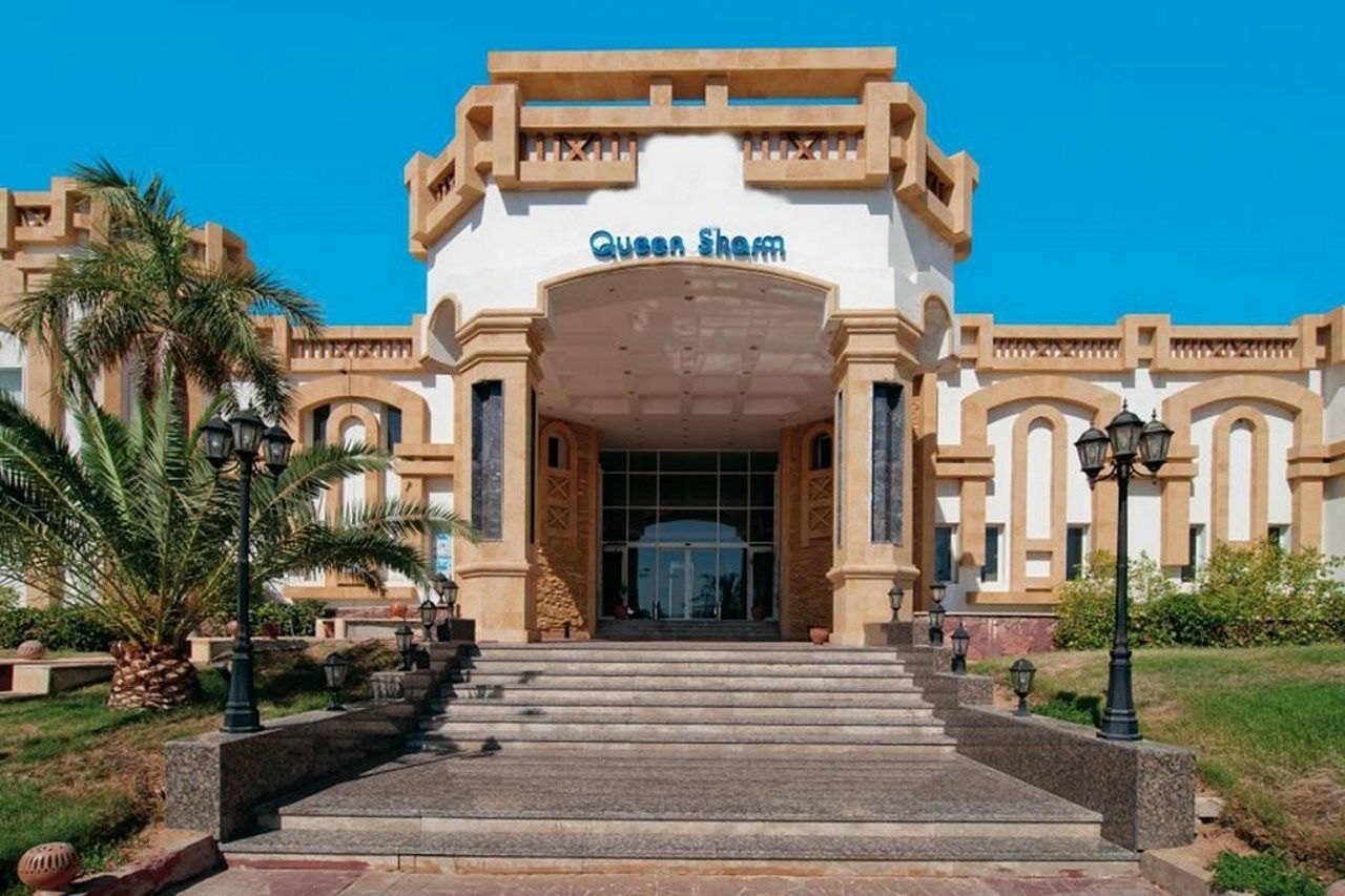Resort Queen Aqua Park 4*