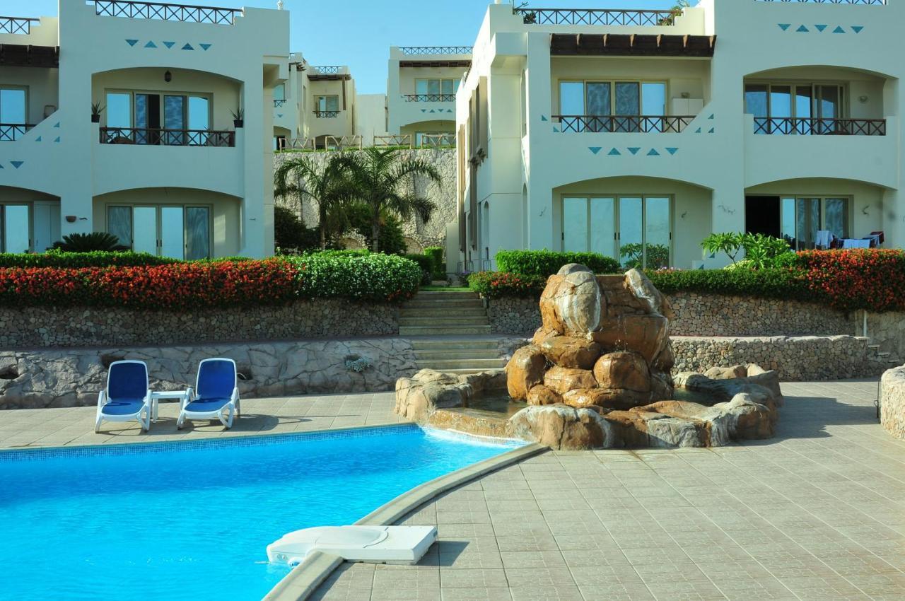 Sharks Bay Oasis Aqua Park 3* Sharm-el-Sheikh