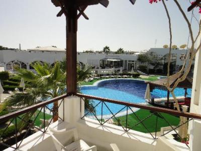 Hotel Karma 3*