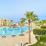 Ivy Cyrene Island (Adults Only)