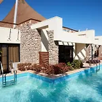 Coral Sea Sensatori Resort