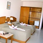 Unisharm Hotel