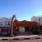 Falcon Naama Star Hotel