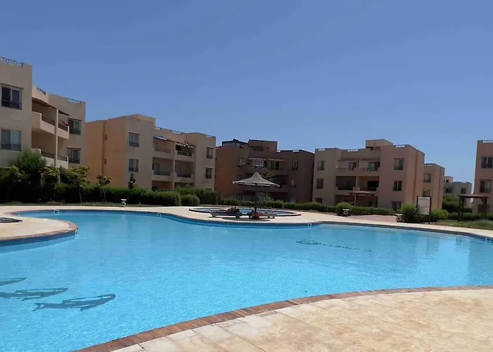 Cometa Beach Resort Apartment In Nabq