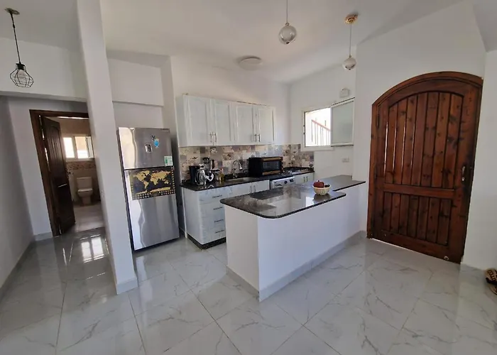 A Piece Of Heaven By The Beach One Bedroom