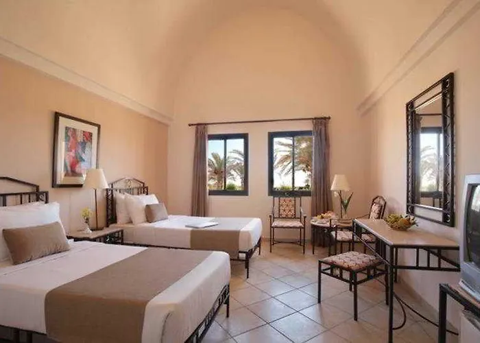 Sol Y Mar Shams Suites