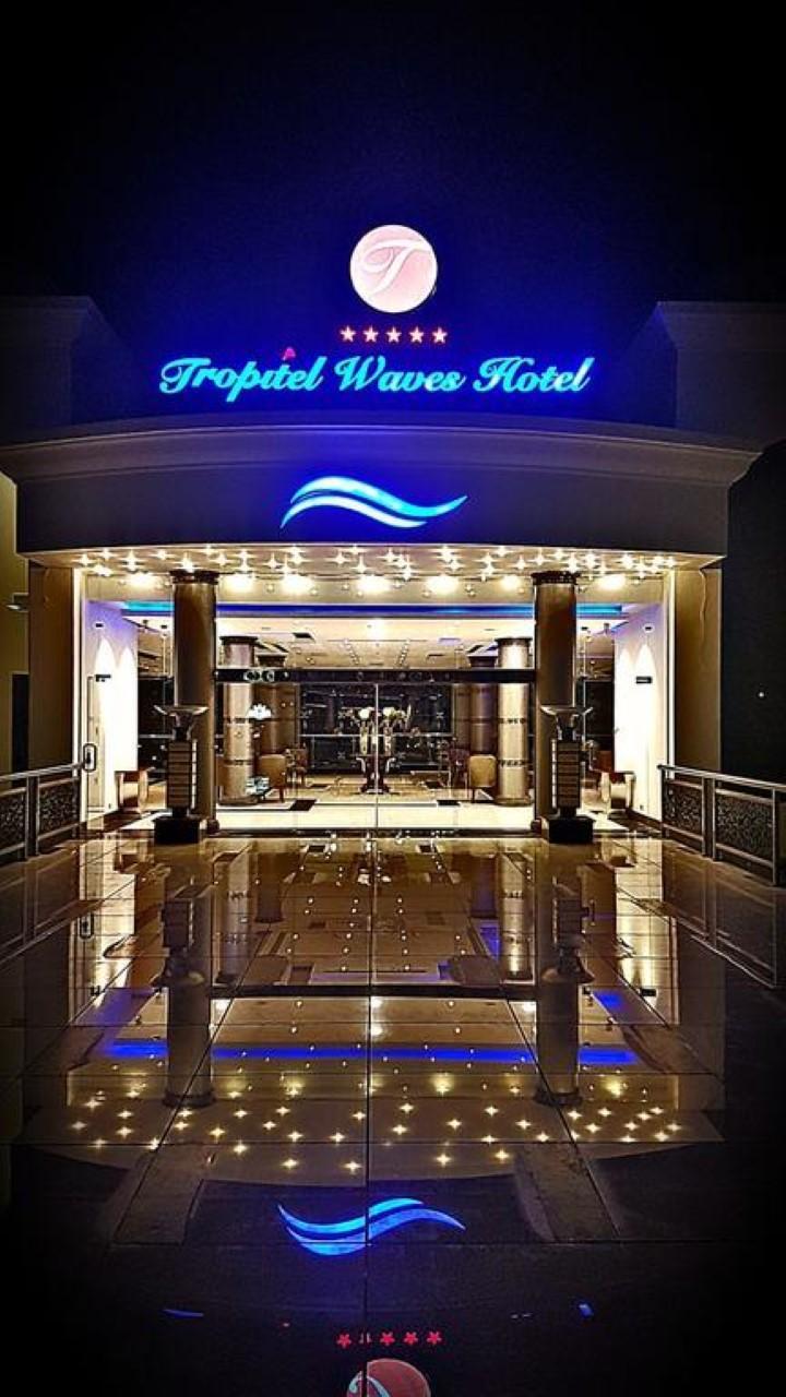 Resort Naama Waves