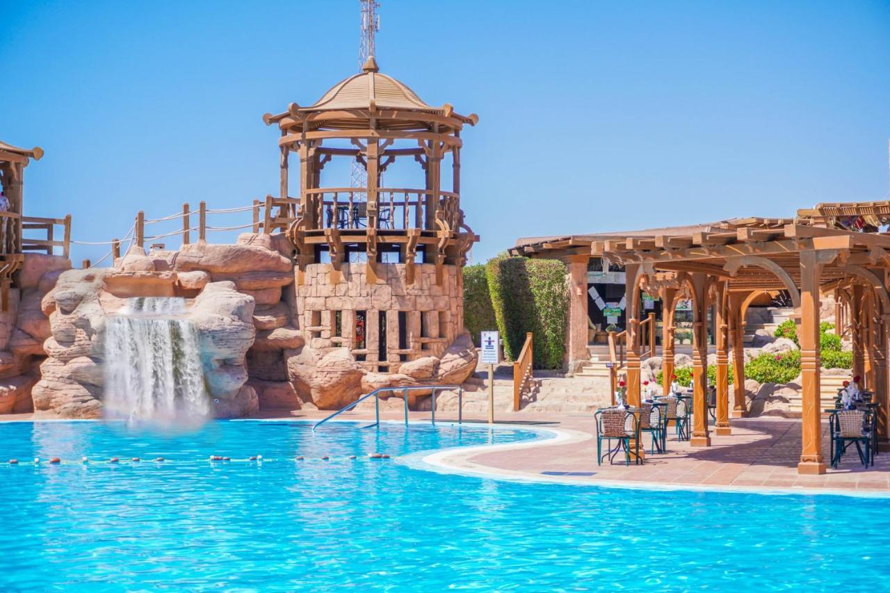 Resort Charmillion Sea Life 4*