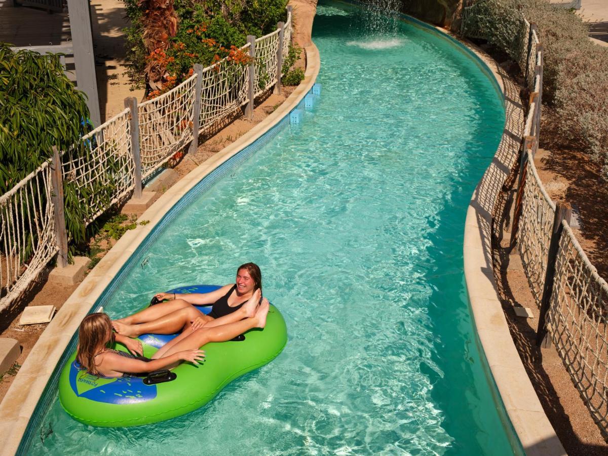 Resort Coral Sea Waterworld Sheikh