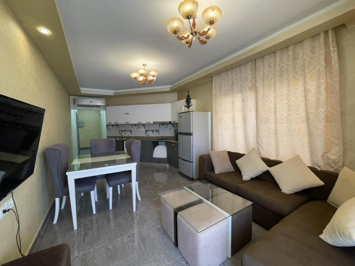 Apartment Sunny